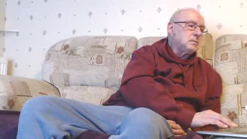 Steve online show from December 2024 08:22:02 PM