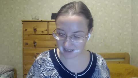 Snapshot of smart_rose chatting on December 2024 08:36:01 PM smart_rose online show from December 2024 08:36:01 PM