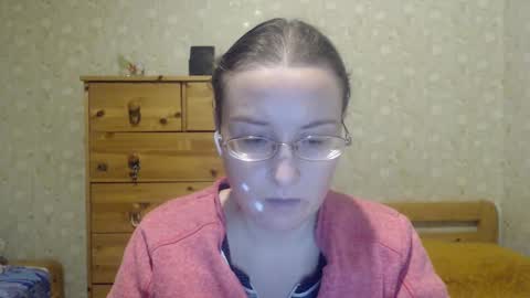 Snapshot of smart_rose chatting on January 2025 05:37:01 PM smart_rose online show from January 2025 05:37:01 PM