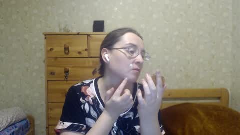 Snapshot of smart_rose chatting on January 2025 04:57:01 PM smart_rose online show from January 2025 04:57:01 PM