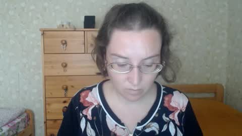 Snapshot of smart_rose chatting on September 2025 01:43:02 PM smart_rose online show from September 2025 01:43:02 PM