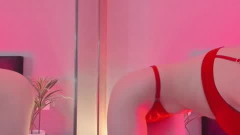 Snapshot of smile_forever_ chatting on October 2025 09:02:01 AM Bella online show from October 2025 09:02:01 AM