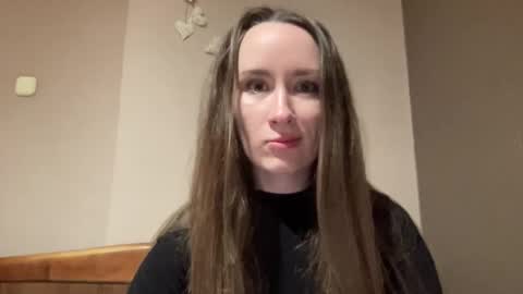 smilequeen_ online show from September 2025 05:29:02 PM