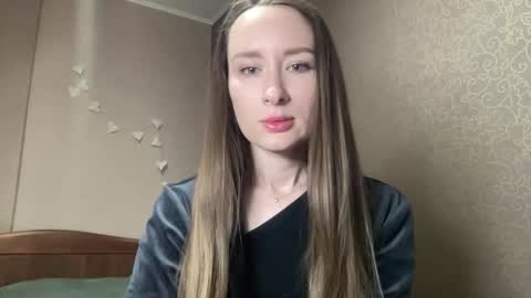 smilequeen_ online show from October 2025 05:31:01 PM