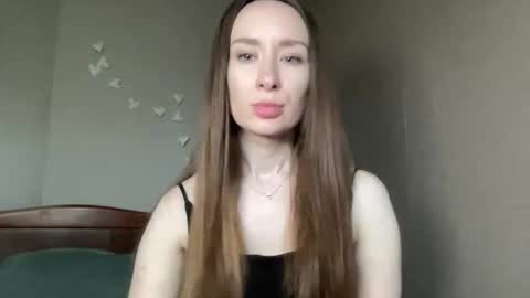 smilequeen_ online show from October 2025 08:07:02 AM