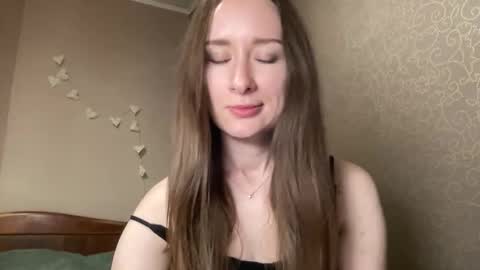 smilequeen_ online show from November 2025 07:24:01 PM