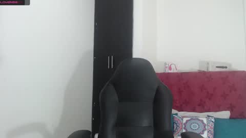 Smileth online show from December 2024 05:00:01 PM