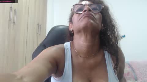 Smileth online show from January 2025 04:21:01 PM