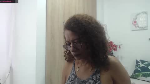 Smileth online show from February 2025 11:42:02 AM