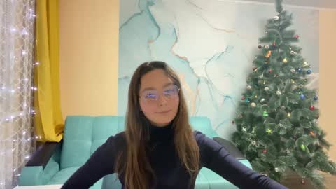 smiling_riddle online show from December 2024 05:29:02 PM