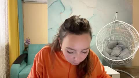 smiling_riddle online show from November 2025 08:59:02 AM