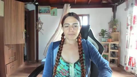 Snapshot of smilingsalor chatting on February 2025 07:30:02 PM SmilingSalor online show from February 2025 07:30:02 PM