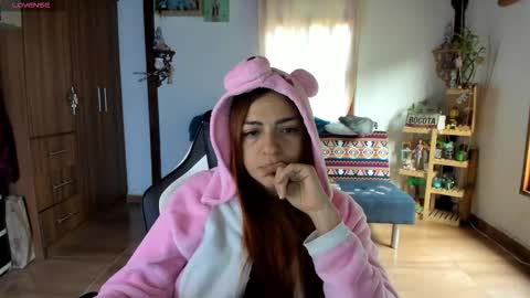 Snapshot of smilingsalor chatting on October 2025 11:41:02 AM SmilingSalor online show from October 2025 11:41:02 AM