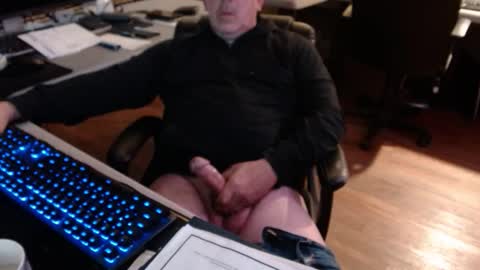 Snapshot of smly chatting on November 2025 12:21:02 AM smly online show from November 2025 12:21:02 AM