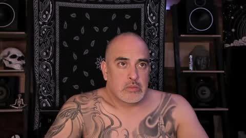 Smokey915 online show from January 2025 04:00:02 AM