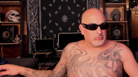 Smokey915 online show from January 2025 03:58:01 AM