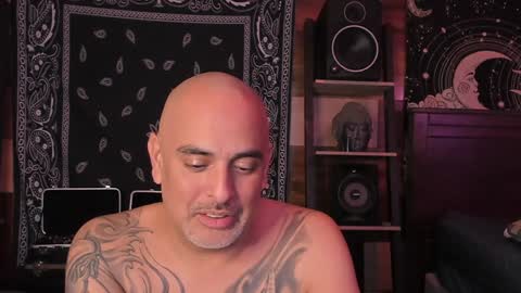 Smokey915 online show from January 2025 05:41:02 AM