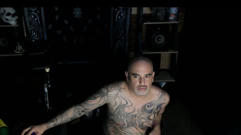 Smokey915 online show from January 2025 12:10:01 PM