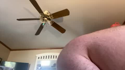 smokeymt420 online show from December 2024 05:10:02 PM