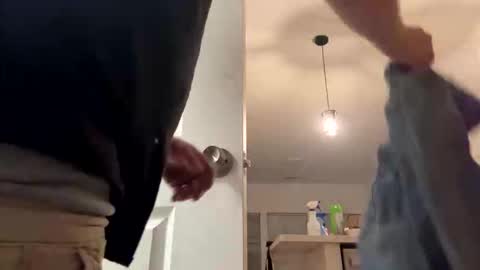 Snapshot of smokeymt420 chatting on October 2025 04:13:01 AM smokeymt420 online show from October 2025 04:13:01 AM