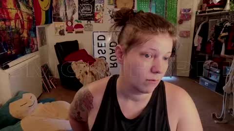 Snapshot of smokihippi chatting on October 2025 06:59:01 PM Big Dawg online show from October 2025 06:59:01 PM