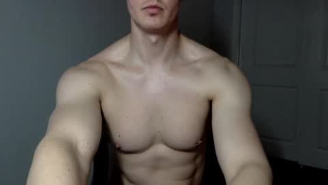 Snapshot of smoothflexiblemuscle chatting on February 2025 04:33:02 PM SmoothFlexibleMuscle online show from February 2025 04:33:02 PM