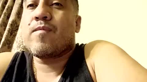 smoothstrik3r online show from November 2025 06:02:02 AM