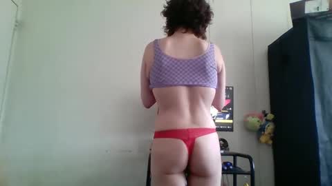 Snapshot of smoothvodka chatting on October 2025 07:03:01 PM Bambi--Vodka online show from October 2025 07:03:01 PM