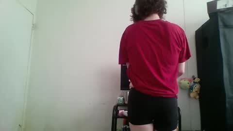 Snapshot of smoothvodka chatting on October 2025 08:04:02 PM Bambi--Vodka online show from October 2025 08:04:02 PM