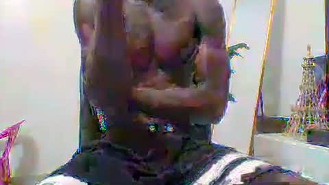 Snapshot of sneaky_link2 chatting on September 2025 07:34:02 AM papi online show from September 2025 07:34:02 AM