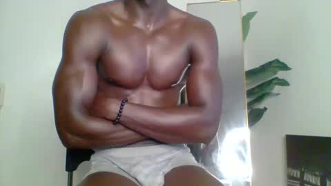 Snapshot of sneaky_link2 chatting on September 2025 06:29:02 AM papi online show from September 2025 06:29:02 AM