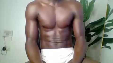 Snapshot of sneaky_link2 chatting on October 2025 05:40:01 AM papi online show from October 2025 05:40:01 AM