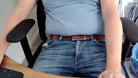 Snapshot of sneakybill82 chatting on September 2025 08:27:02 AM Sneakybill online show from September 2025 08:27:02 AM