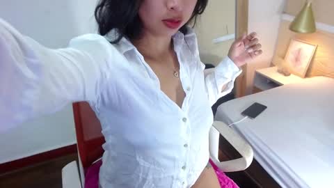 Hellen  online show from December 2024 04:10:02 AM