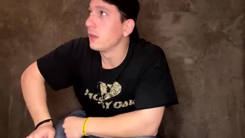 Snapshot of snoochiepoochies chatting on February 2025 06:02:02 AM Will Rex online show from February 2025 06:02:02 AM