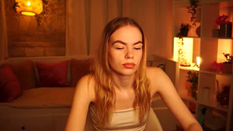 Hanna online show from December 2024 08:27:01 AM