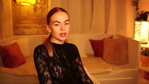 Hanna online show from February 2025 03:31:02 PM