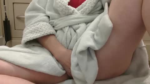 Snow online show from September 2025 04:56:01 PM