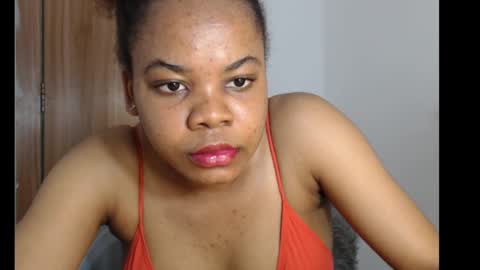 Snapshot of snowdrop5 chatting on January 2025 07:44:02 PM snowdrop5 online show from January 2025 07:44:02 PM