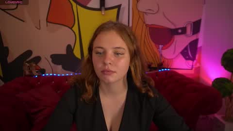 snowwhite_bella online show from October 2025 02:52:02 PM