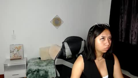 Snapshot of soffia__666 chatting on October 2025 07:13:01 PM sofia online show from October 2025 07:13:01 PM