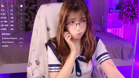 Soffie online show from September 2025 09:02:01 AM