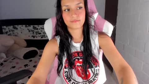 Snapshot of sofi1608 chatting on December 2024 04:31:01 PM sofia online show from December 2024 04:31:01 PM