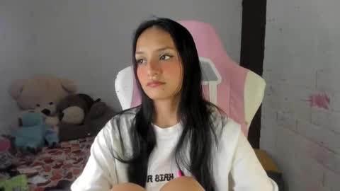 Snapshot of sofi1608 chatting on November 2025 05:37:01 PM sofia online show from November 2025 05:37:01 PM