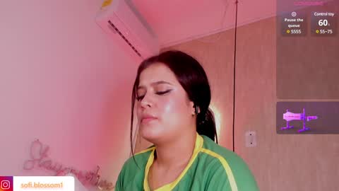 Sofi Blossom  online show from January 2025 12:49:02 AM