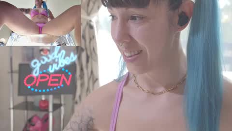 Sofi Mora online show from February 2025 02:26:01 PM