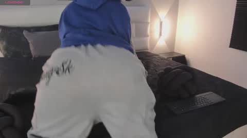 Snapshot of sofi_sp chatting on November 2025 11:33:01 AM sofi_sp online show from November 2025 11:33:01 AM