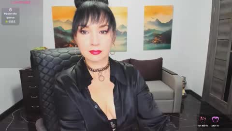 Sofia online show from September 2025 06:26:02 AM
