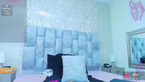 Snapshot of sofia_gutierrez__ chatting on September 2025 03:11:01 AM sofia gutierrez online show from September 2025 03:11:01 AM