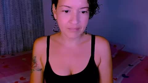 Sofia  online show from October 2025 09:34:02 PM